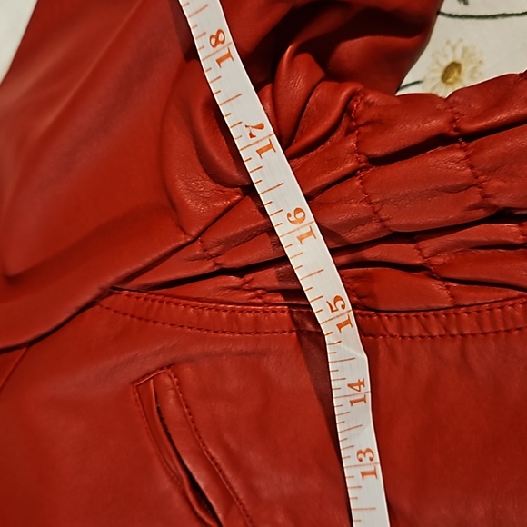 Red faux leather jacket - Picture 6 of 9